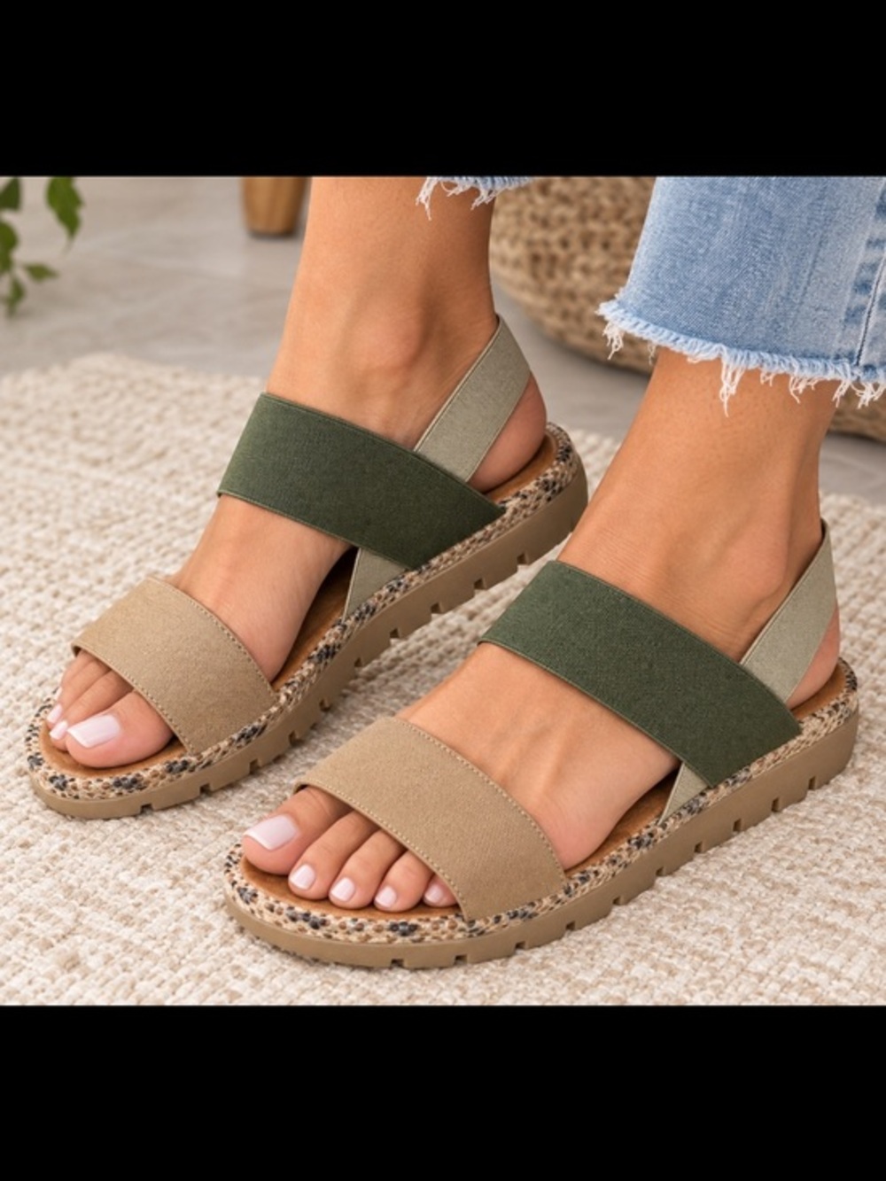 The Flexx Olive Green Tan Elastic Strap Espadrille Sandals Size 7 EU 37/38